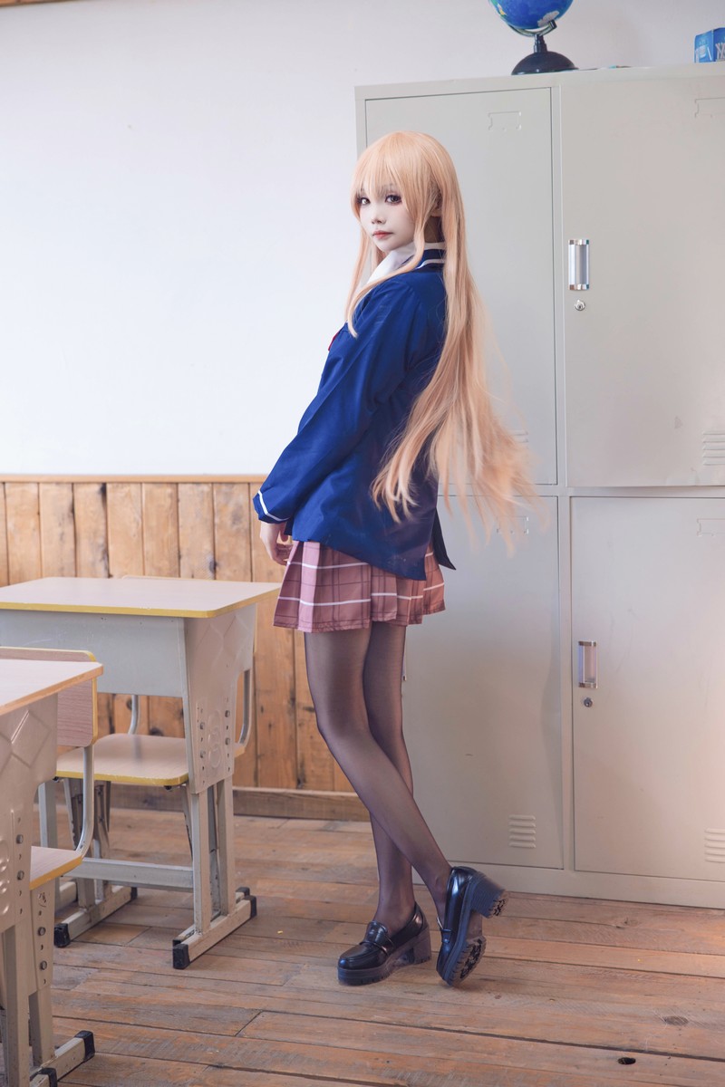 艾西Aiwest 邻家天使椎名真昼Cosplay写真图集 动漫角色高清图集 40P (150.1M)插图4