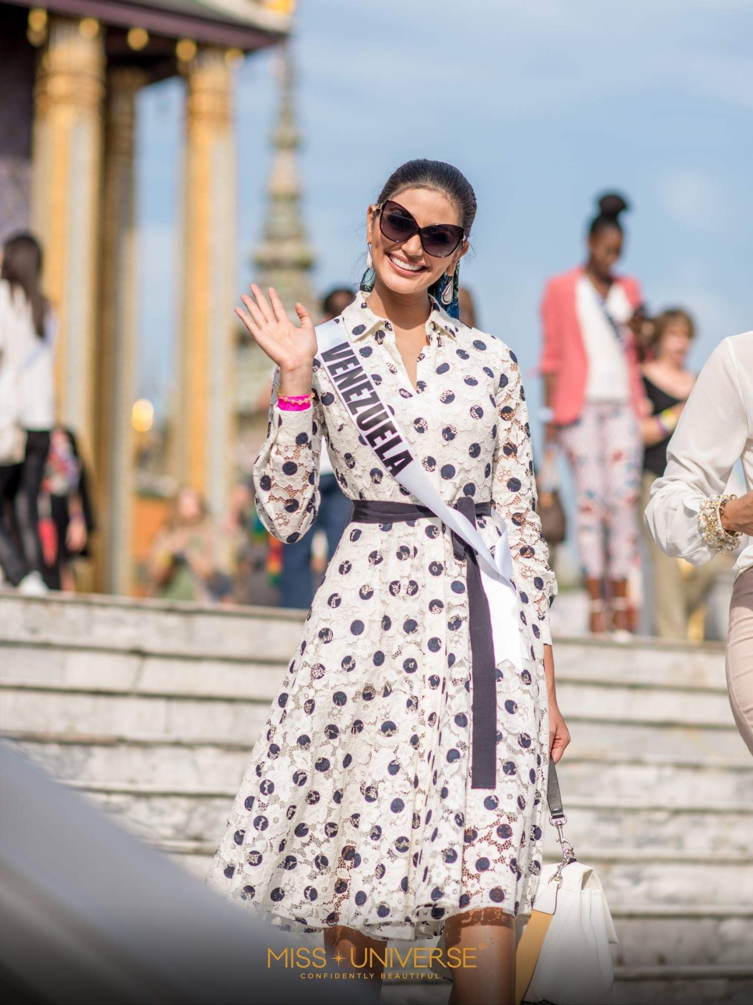 sthefany gutierrez, top 3 de miss universe 2018. - Página 13 6220-FF5-F-5-D0-A-4-CB5-9-FAE-C97-AA36-B438-E