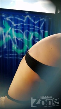 [Image: Voyeur50355123343.jpg]