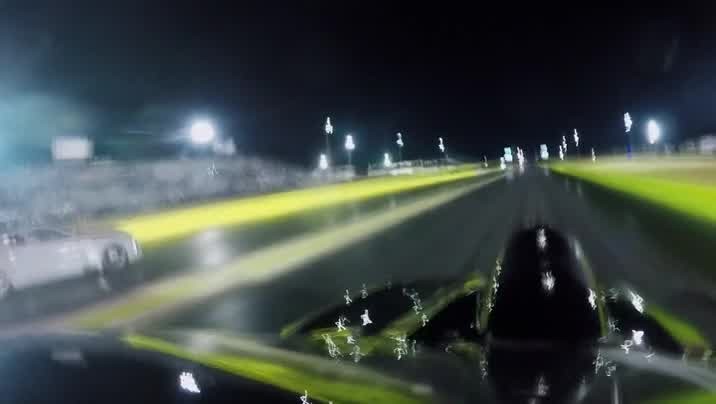 [Image: vsoal5jx35v2.jpg]