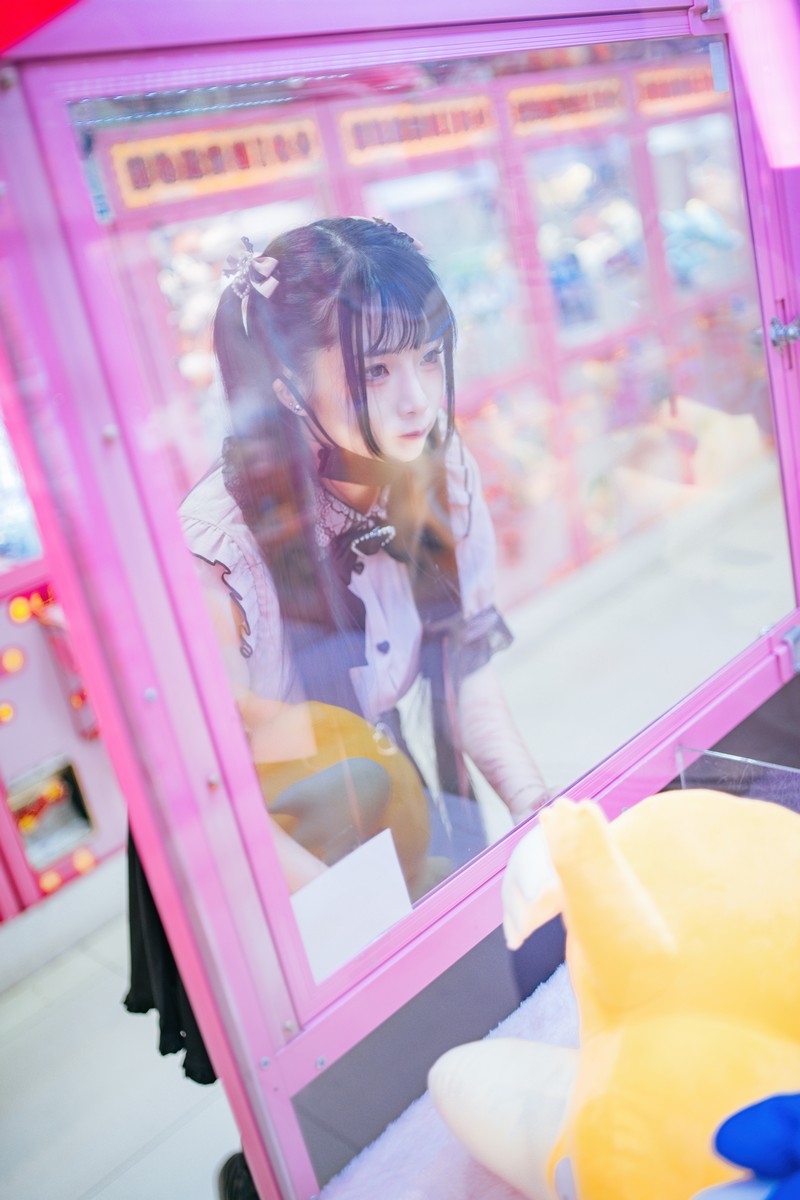 落落Raku Night Lily 神待少女主题写真 88P+1V插图6