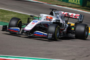 [Imagen: f1-gp-imola-venerdi-prove-libere-63.jpg]