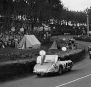 24 HEURES DU MANS YEAR BY YEAR PART ONE 1923-1969 - Page 36 55lm19M300SLR_JM.Fangio-S.Moss_2a