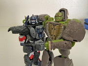 Kingdom-Rhinox-In-Hand-Images-17