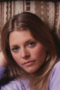 lindsay-wagner-e49