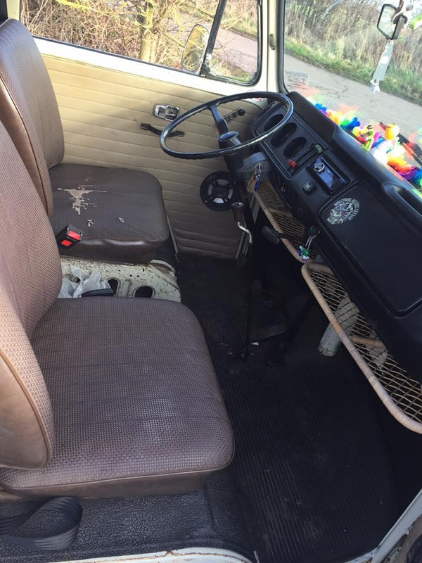 32609B12-2AB3-47DD-8BC4-A7E44E9F6B12