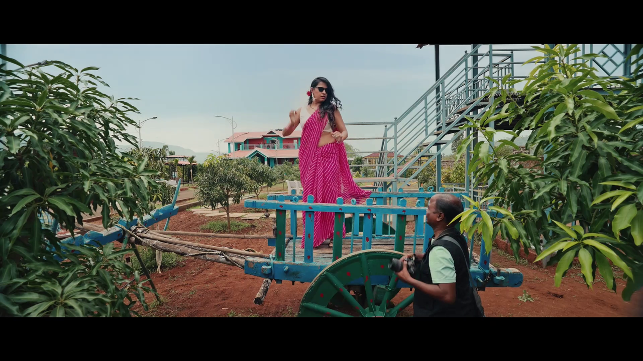 vlcsnap 2025 12 01 23h01m10s352