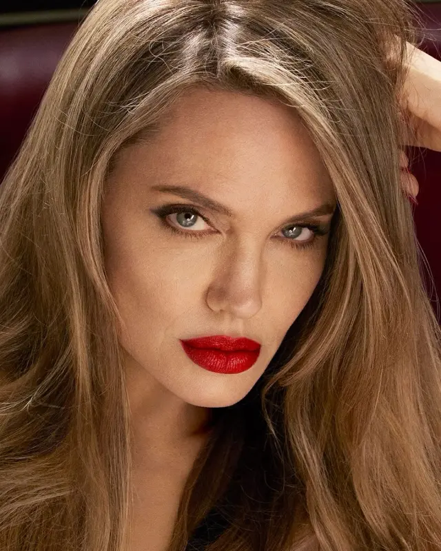 tomfordbeauty-2024-angelina-main-2