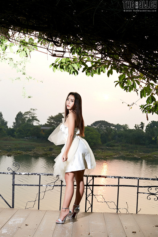 farin-08-049