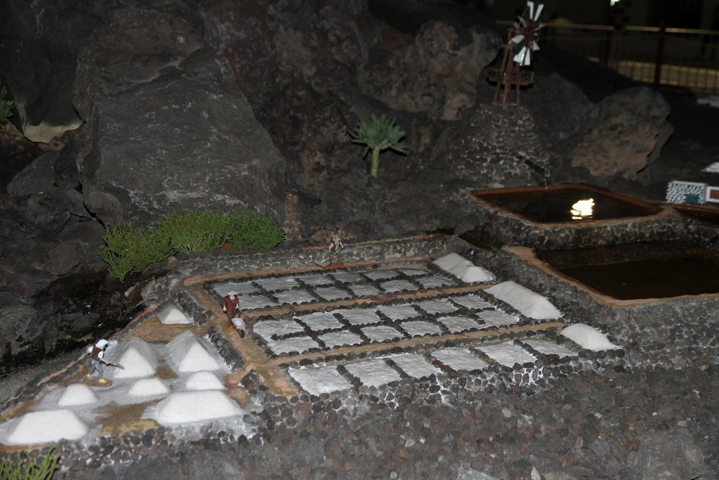 Lanzarote: pisar la Luna sin dejar La Tierra - Blogs de España - LANZAROTE: la suerte del allegado en tiempos de covid. CLICOS-HERVIDEROS Y YAIZA (13)