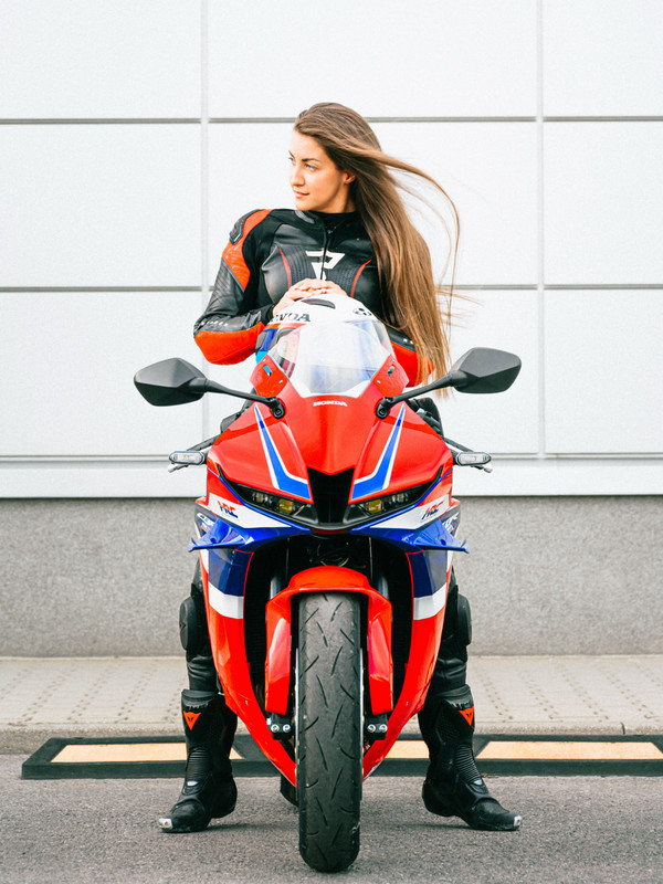 GG bikergirls510