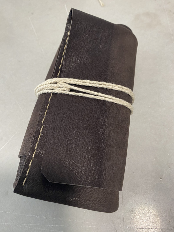 27260EF0-B9FB-41C7-93FB-940605488D71