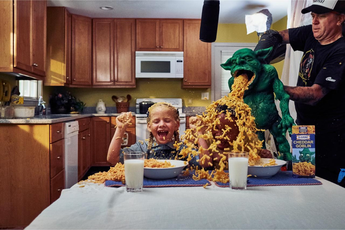 MV5BMjE1MWRkMjYtZTQyNi00MmM3LTg0MjYtN2ZjZGU3ZDIxNzBjXkEyXkFqcGde