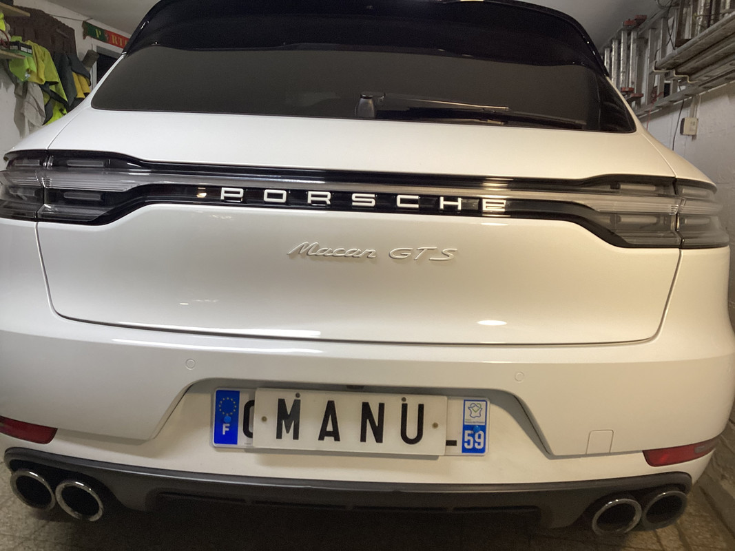 537E9321-EEC6-41EA-8088-7AC923154F96