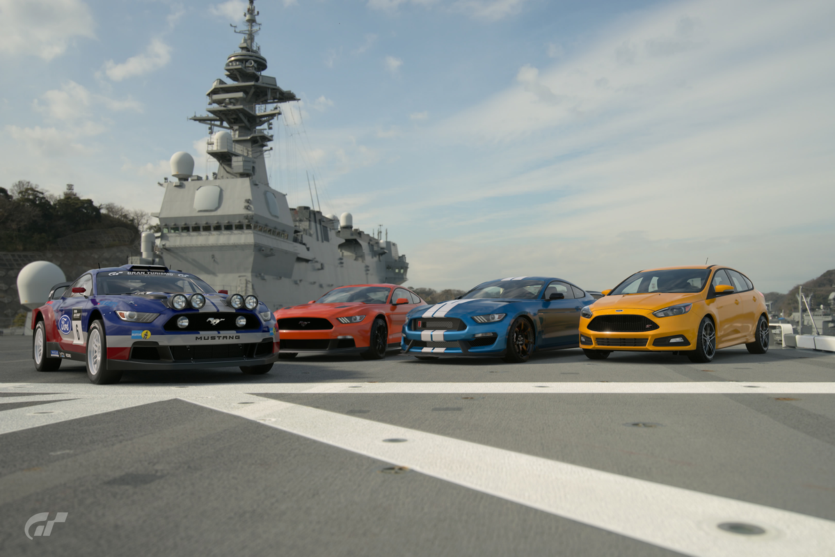 Izumo-klasse-helikoptercarrier-shop1111.png