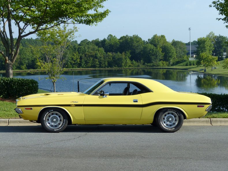 1970-dodge-challenger-r-t.jpg