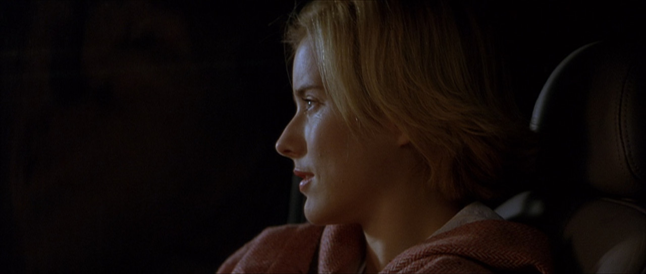 The Family Man 2000 (1080p x265 10bit Tigole).mkv_snapshot_00.59