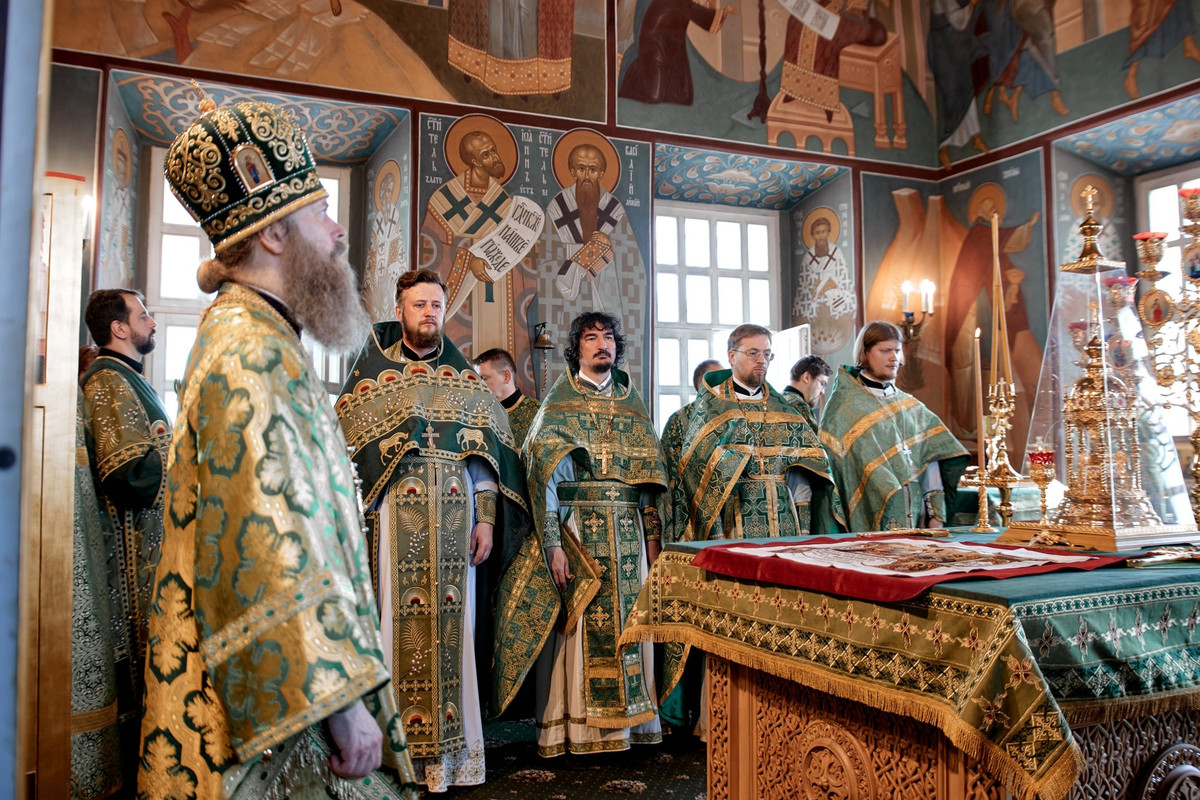 Empty-Name-163-resized