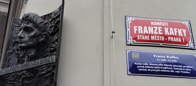 Viena - Bratislava - Praga, Navidad 2024 - Blogs de Europa Central - Reloj astronómico, Puente Carlos... Callejeando (36)