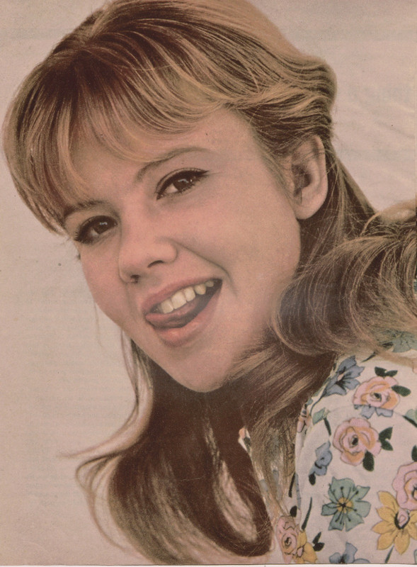 Hayley_Mills_b08