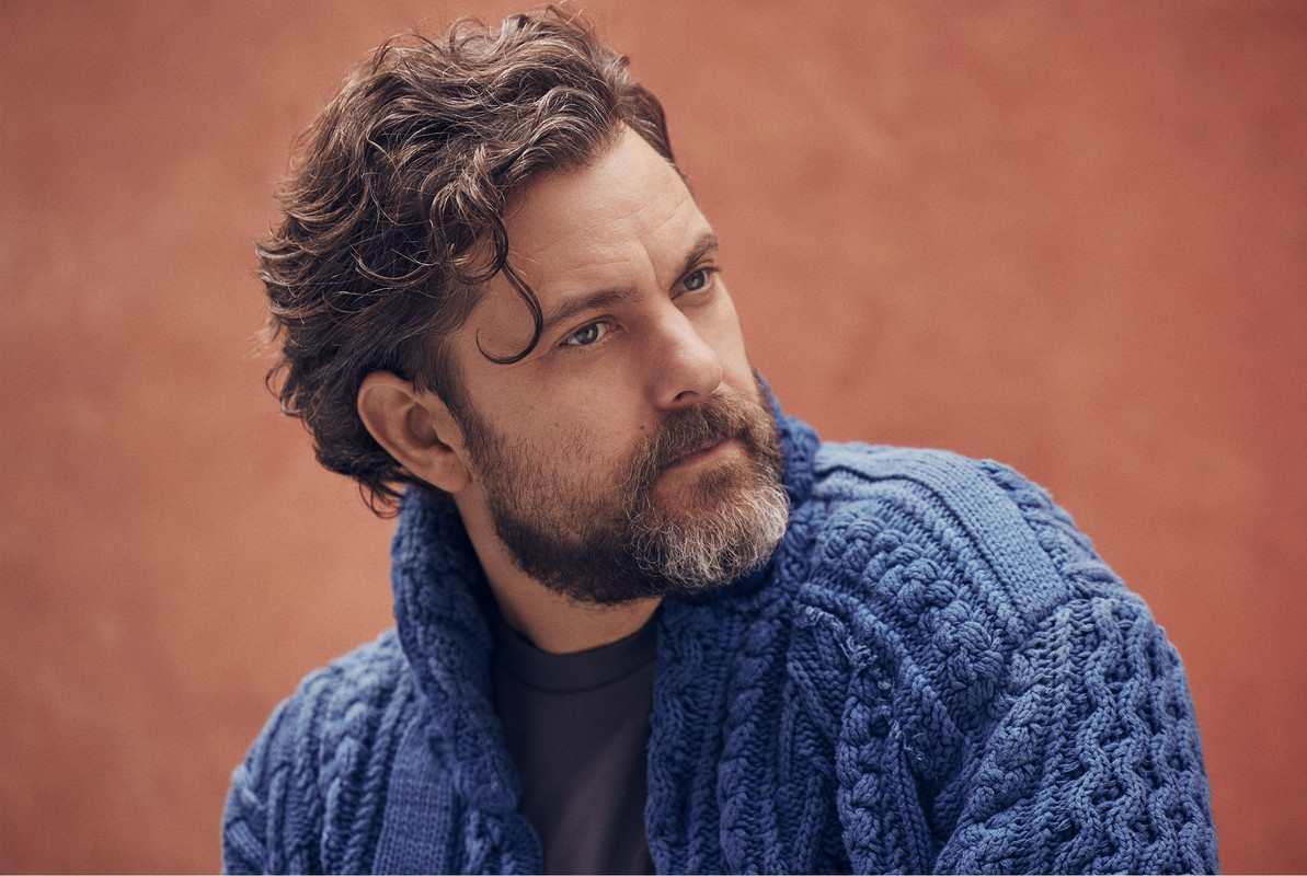 553215dd-ef0f-4e1c-8b25-c50ee8310581-fatherly_joshuajackson_credit-ramona-rosales_site-crops_1