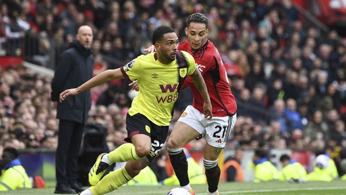 MU vs Burnley, 21h00 ngày 30/08