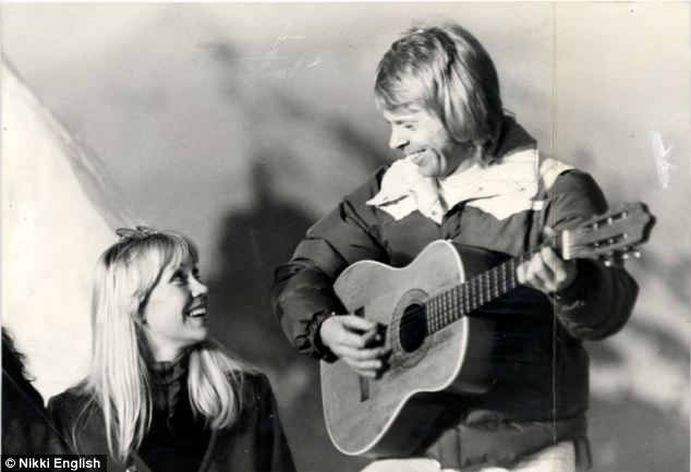 article-2292453-022905BB0000044D-23_634x433