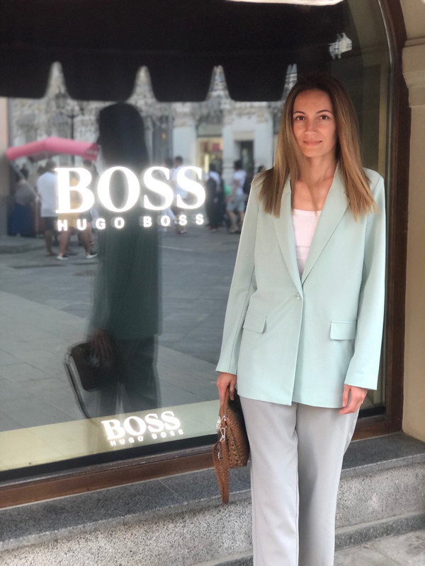 BEE8CF90-2640-4255-B522-BE14A9625795