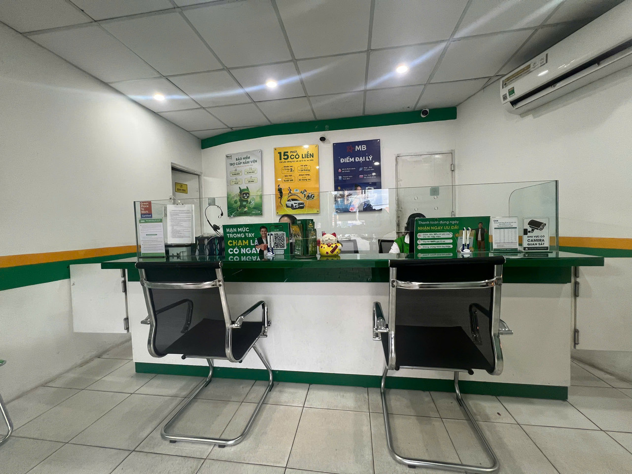 Không gian phòng giao dịch F88 198 Trần Phú