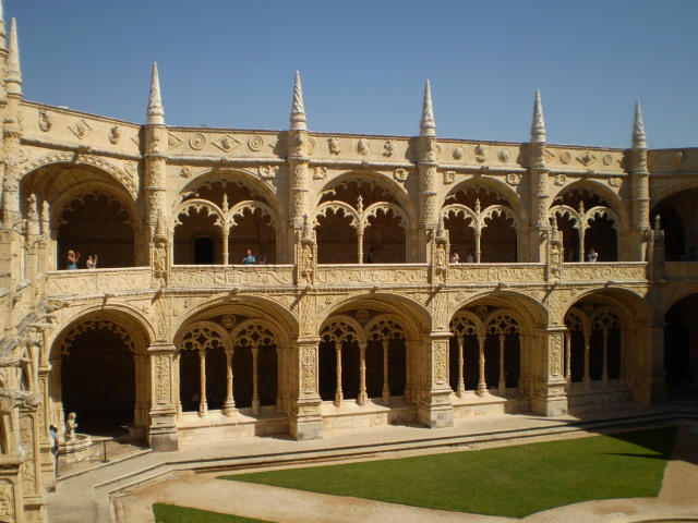 Sábado 12 de Agosto: Vuelta a Belem - Lisboa: Tan cerca y a la vez tan lejos. (4)