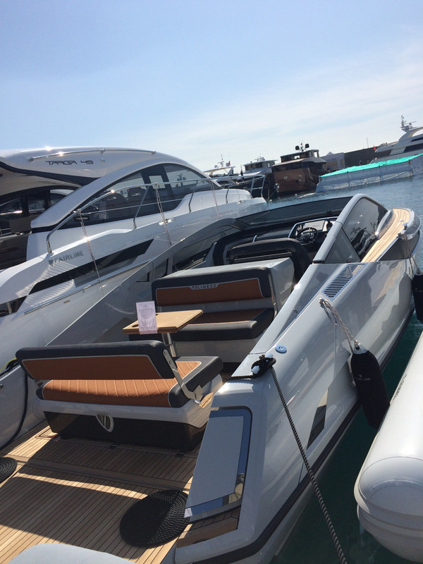 DA3A6A46-E425-4942-9528-98EFA47E8AAD