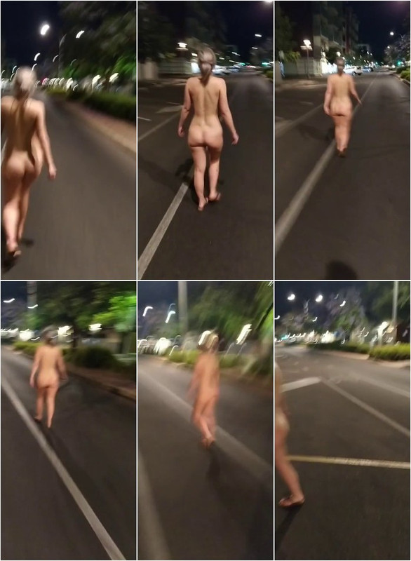 [Image: Aus-Exhibitionist-2.jpg]