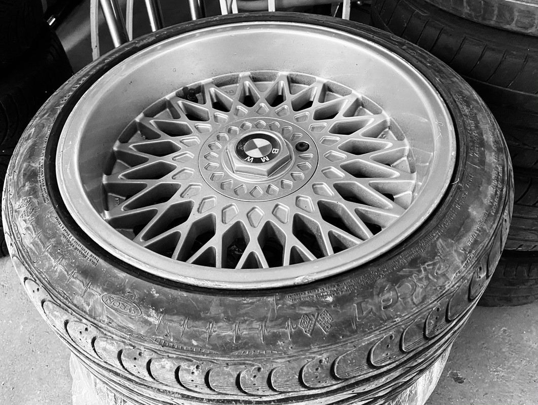 204E562C-A161-4FD8-9F26-570D26C4E473