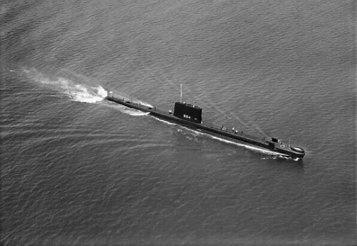 HMS Grampus (S.04)-8