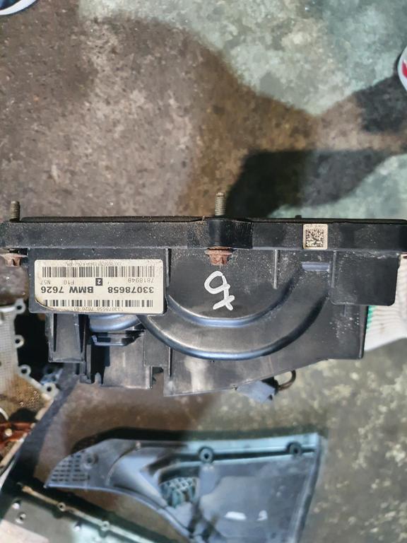 Блок подрулевых переключателей