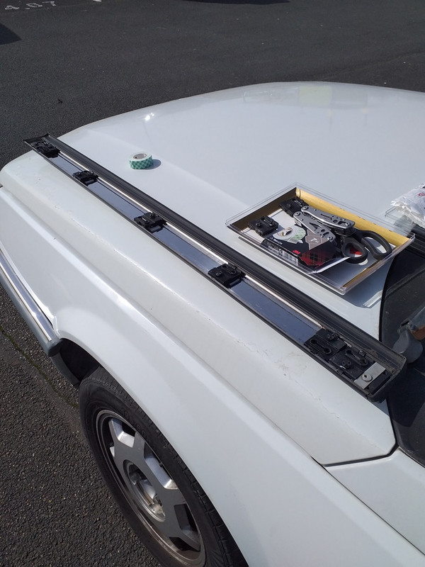 Agrafe de baguette R25 (3)