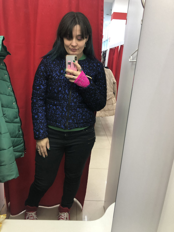 8E6BA4AF-2B51-4989-8574-AADB2F9947D6