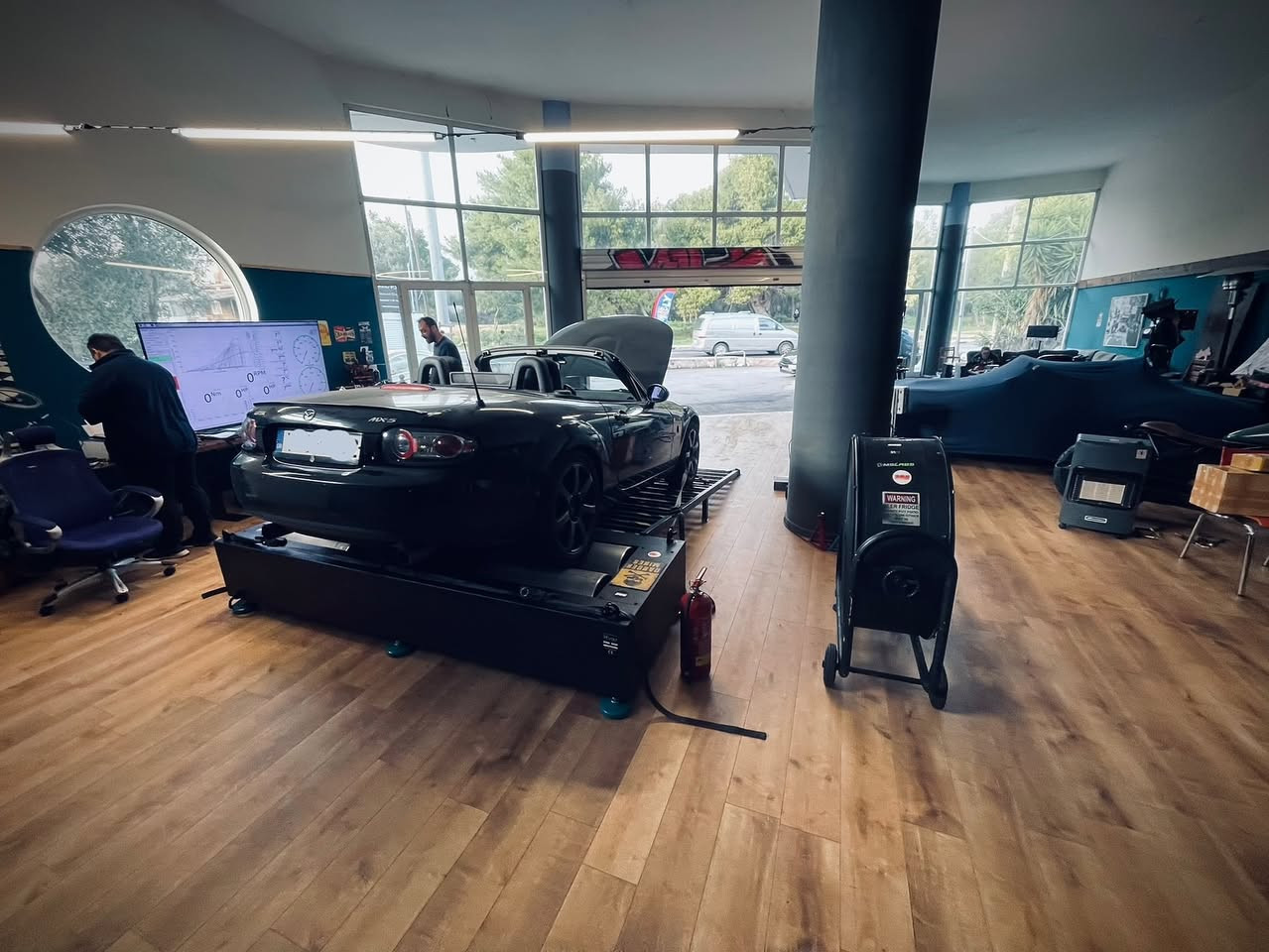 Mazda MX5 2.5 Duratec swap detail