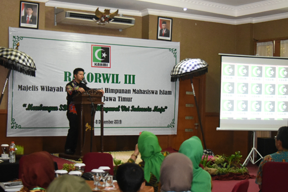 Wagub Emil Harap KAHMI Bisa Ikut Ambil Bagian Dalam Pengembangan Konsep Pendidikan Kedepan