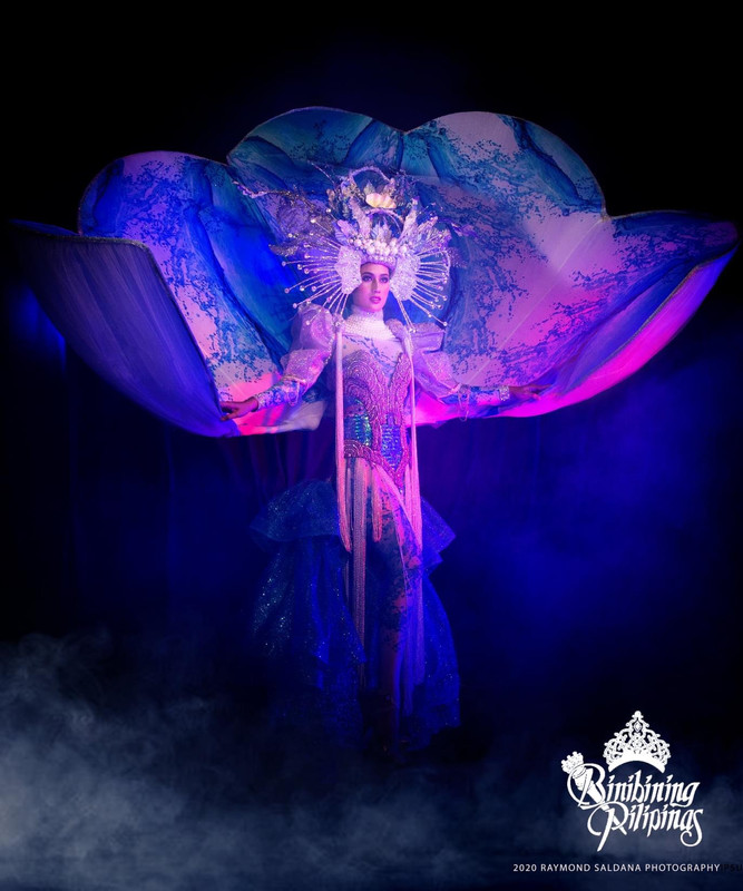 6487F3C2-91BB-4E83-B264-B3CC276DBA94