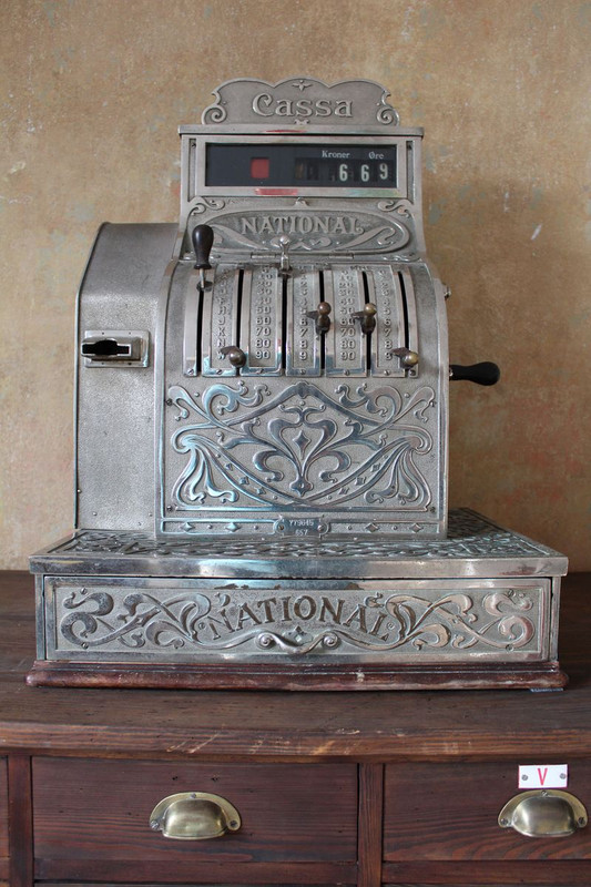 CDCC4E5A-2CA6-43DC-9E4B-CC472AD87955