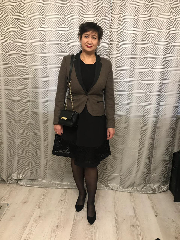 8D6DB6F6-B93D-49F0-BF41-C8E980FAAEEA