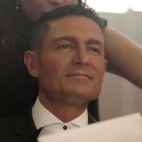e6b6368f85e056446e615370efa85b1d-fernando-colunga