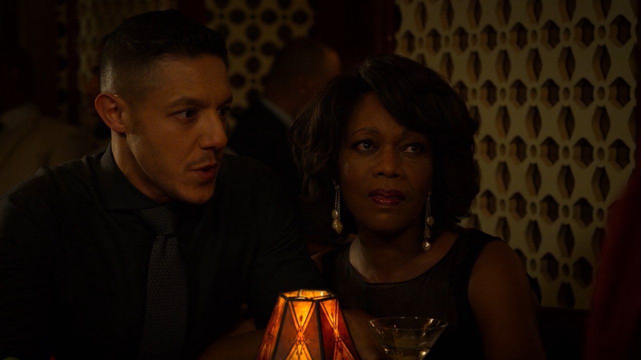 Marvels Luke Cage S02E01 [720p]