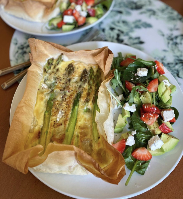 7D14513E-0741-464F-B5A9-CA1B1178E269