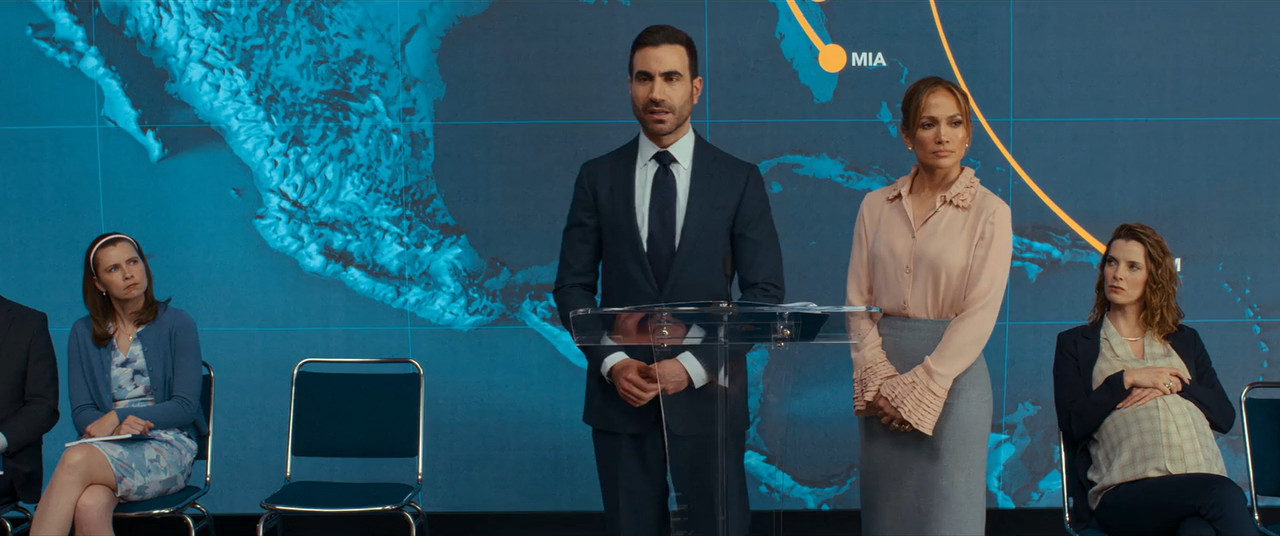Office Romance 2026 WebRip [Hindi + Tamil + Telugu + English] 480p 720p ESub Screenshot