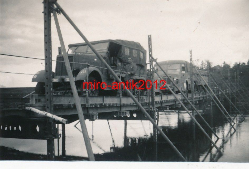 Foto, Wehrmacht, Soldat R. Heed, Brücke in Usadi