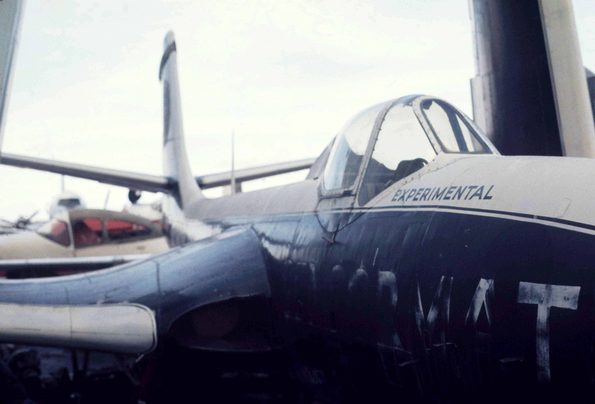 5 FH-1 N4282A Ft Lauderdale Sep76_2