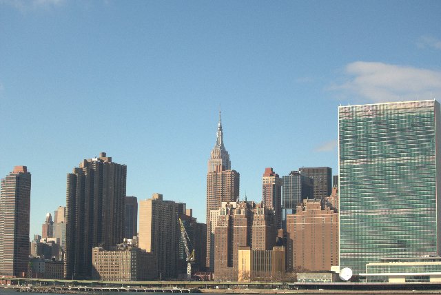 DICIEMBRE EN NUEVA YORK, PRE NAVIDAD SOÑADA - Blogs de USA - DIA 3: Brooklyn, un toque de Queens, NBA y mucho cheesecake (3)
