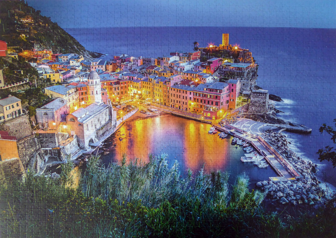 VernazzaAtDusk2000Trefl